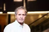 عکس| سفر در زمان؛ «ابوالفضل پورعرب» در 33 سالگی و در کنار «جمشید مشایخی»؛ سال 73