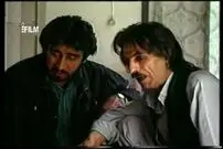 (ویدئو) سکانسی از بازی احساسی آتقی در سریال آینه عبرت