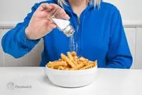 آیا مصرف نمک باعث چاقی می شود؟