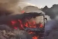 (عکس) شاگرد اتوبوس مسافران تایباد - تهران را از مرگ نجات داد