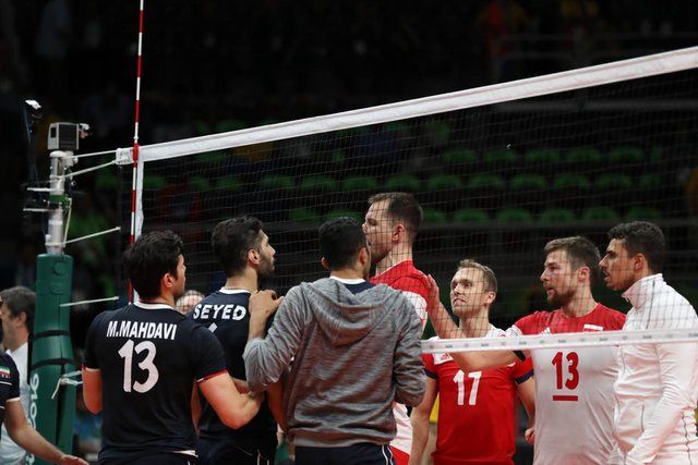 عکس/ درگیری بازیکنان در پایان بازی ایران و لهستان