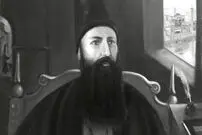 نخست قلم را از دست او بگیرید