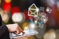در ۵ موقعیت هرگز ایمیل ارسال نکنید