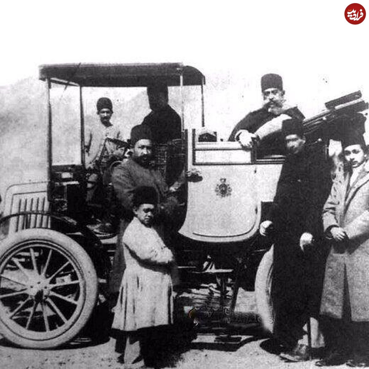 (عکس) ماشین نفت سوز مظفرالدین شاه، اولین ماشین تاریخ ایران!