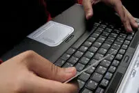 اخاذی بازیگر قلابی از دختران جوان