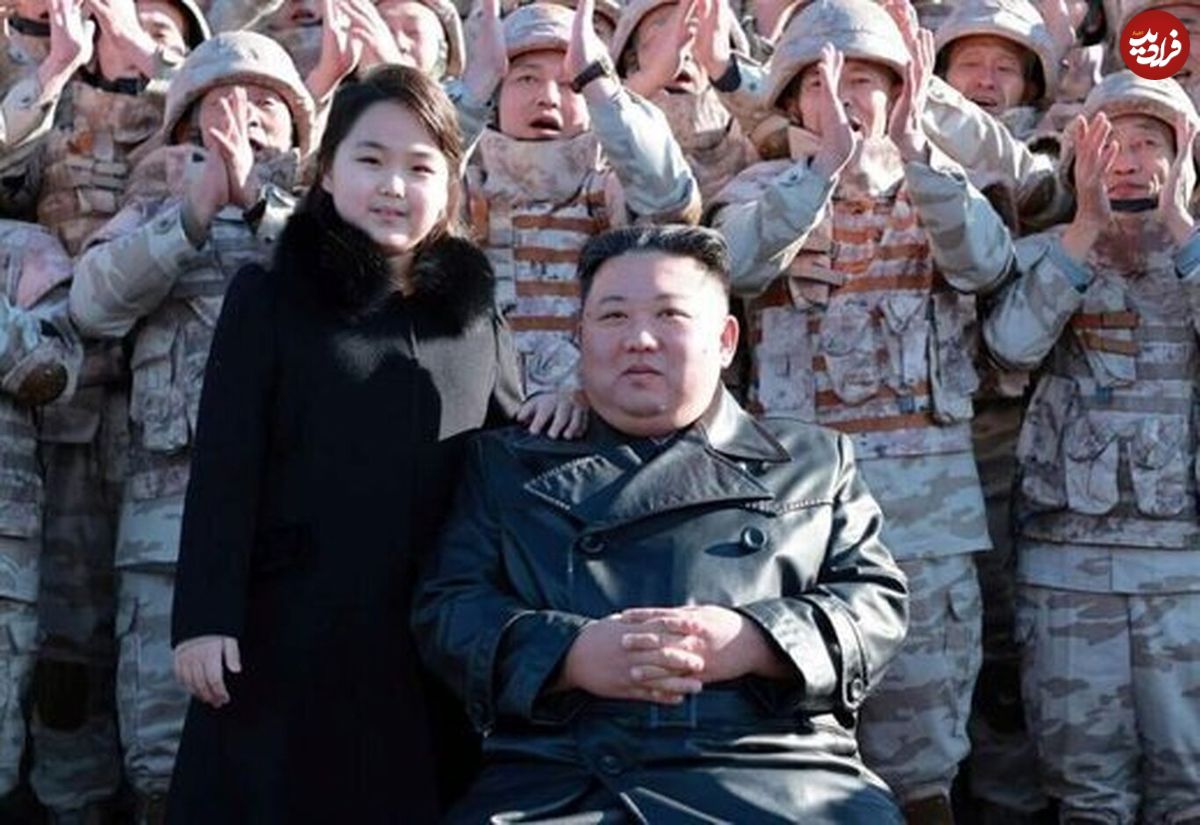 (ویدئو) لحظات خاص پدر و دختری رهبر کره‌شمالی در رژه نظامی