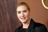 عکس| سفر در زمان؛ «رز فیلم تایتانیک» در مراسم افتتاحیه یک فیلم و در تورنتو؛ سال 1358