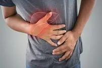 ۵ نشانه مشکل در کیسه صفرا