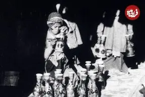 عکس| سفر زمان؛ دکان قلیان‌سازی در شهر قم در دوران ناصرالدین شاه