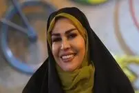 (عکس) استایل جدید مجری معروف برنامه «به خانه بر می‌گردیم» تلویزیون