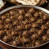 طرز تهیه خورشت داود پاشا؛ غذای ترکی با طعم ملس رب انار و کوفته‌های قلقلی