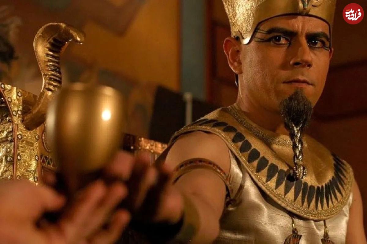 عکس| سفر در زمان؛ «نفرتیتی، آخناتون و یوزارسیف» در پشت صحنه سریال یوسف پیامبر؛ سال 85