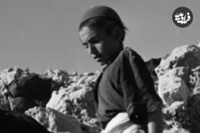 عکس| سفر زمان؛ پسر چوپان و الاغ‌هایش در کوهستان صعب‌العبور؛ سال 43