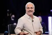 ببینید| شعرخوانی مهران مدیری در پشت صحنه استخر